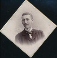 cca 1900 6+1 db vizitkártya méretű fptó különféle műtermekből (J. Székely, Wien; Krozics, Pozsony; U...