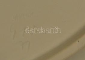 Herendi füles tál, fehér mázas, plasztikus növényi indákkal, jelzett (csak mélynyomás), hibátlan, 32...