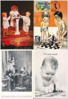 13 db MODERN sakk képeslap: gyerekek sakkoznak / 13 modern chess motive postcards, children playing chess