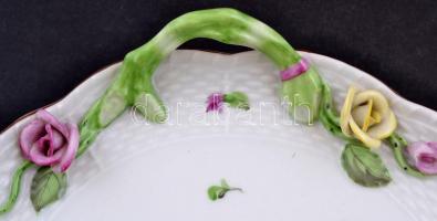 Herendi virág mintás fülestálca, kézzel festett, rózsán lepattanással, jelzett (koronás), 32×25 cm