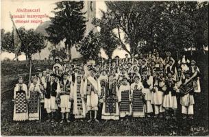 1908 Alsóbaucár, Baucár, Bautar; román menyegző. Adler fényirda / Romanian wedding, folklore