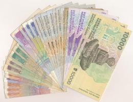 Horvátország 1991-1992. 1-10.000K (29x) T:III
Croatia 1991-1992. 1 - 10.000 Kuna (29x) C:F