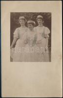 Portrék, 2 db színezett fotólap, 9×14 cm