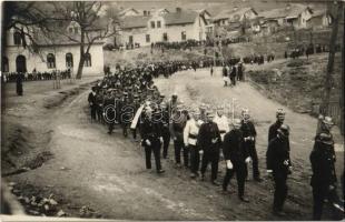 Unknown municipality, parade with firefighters (?). photo