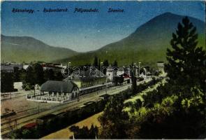 1918 Rózsahegy, Ruzomberok; Stanica / Pályaudvar, vasútállomás, vagonok. Kiadja Valuch János / railway station, wagons (r)
