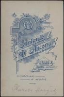 cca 1900 Kislány babával, keményhátú fotó Antonio d'Ancona fiumei műterméből hátulján feliratoz...