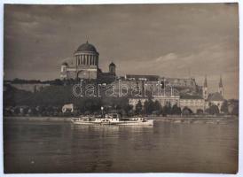 cca 1940 Esztergom a Tabi gőzössel. Fotópályázatra készült művészi vintage felvétel. 30x24 cm