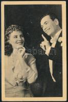 1959 Gyenes Magda (1925- ) színésznő és Rátonyi Róbert (1923-1992) színész aláírásai egy őket ábrázo...