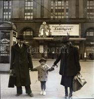 cca 1940 Budapesti felvételek, 13 db vintage negatív Fekete György (1904-1990) budapesti fényképész ...