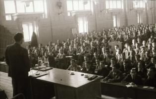 cca 1952 Egy élmunkás élete, 52 db vintage negatív Kotnyek Antal (1921-1990) budapesti fotóriporter ...