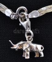 Ezüst(Ag) háromszálas fonott karkötő, elefánt függővel, jelzett, h: 18,5 cm, 1,5×1 cm, nettó: 3 g