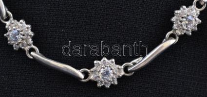 Ezüst(Ag) kövekkel díszített karkötő, jelzett, h: 18,5 cm, bruttó: 7,2 g