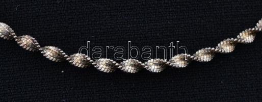 Ezüst(Ag) csavart nyaklánc, jelzett, h: 45 cm, nettó: 4,4 g