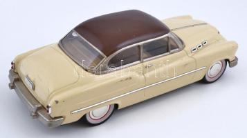 Buick Sedan, 50' Fifties, japán gyártmányú, kopásnyomokkal, az egyik elülső lámpa hiányzik, 27x...
