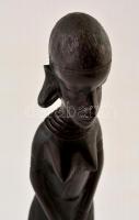 Afrikai faragott keményfa szobor. Női akt. 35 cm