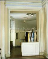 1989 Budapest, Magyar Tudományos Akadémia épülete és belső terei, 13 db professzionális minőségű, sz...