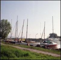 1985 Balaton és környéke, 37 db professzionális minőségű, szabadon felhasználható, vintage negatív, ...