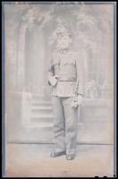 Katonák Mosonyi Antalné (?-?) kiskunfélegyházi fényképész műtermében, különféle időpontokban készült...