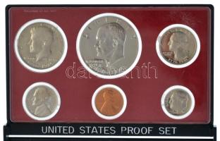 Amerikai Egyesült Államok 1975S 1c + 5c + 1d + 1976S 1/4$ + 1/2$ + 1$ forgalmi sor, tokban T:PP USA 1975S 1 Cent + 5 Cents + 1 Dime + 1976S 1/4 Dollar + 1/2 Dollar + 1 Dollar coin set in case C:PP