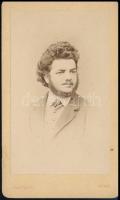 cca 1868 Poczelj Elek portréja, Auerbach Miksa aradi fényképész műtermében készült, vizitkártya méretű, feliratozott vintage fotó, 10,2x6,2 cm