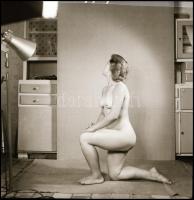 1958 Aktok, szolidan erotikus felvételek, 4 db vintage negatív Medgyesi László (?-?) kecskeméti fotóművész hagyatékából, 6x6 cm