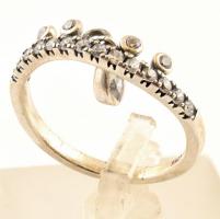 Ezüst(Ag) Pandora gyűrű, apró kövekkel, jelzett, méret: 59, bruttó: 2,7 g