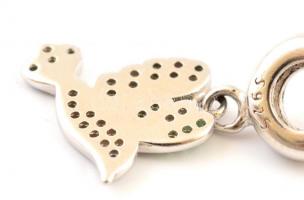 Ezüst(Ag) charm, 4 db, jelzéssel és jelzés nélkül, bruttó: 7,6 g