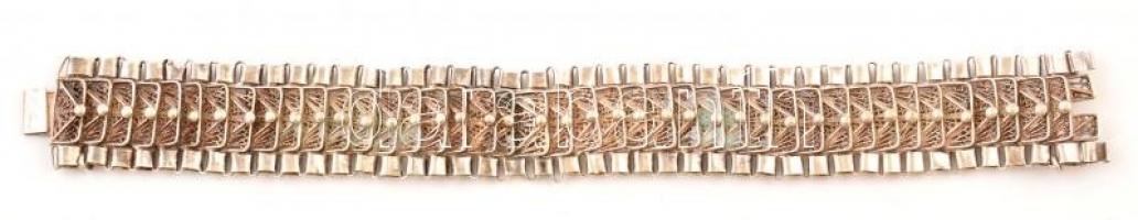 Ezüst(Ag) széles karkötő, jelzés nélkül, h: 20 cm, nettó: 53,6 g