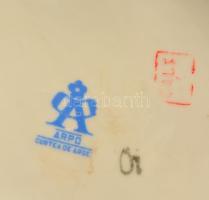 Arpo táncosnők, kézzel festett, jelzett, részben biszkvit, kis kopásokkal, m: 23 cm