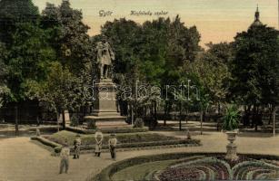 Győr Kisfaludy szobor