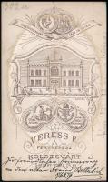 1879 Bellusich János (1823-1893) bányatanácsos portréja, porcelánkép utánzatú keményhátú fotó Veress...