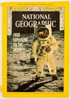 1969 a National Geographic decemberi, a holdraszállással foglalkozó lapszáma, benne más érdekes írásokkal is, kicsit sérült gerinccel