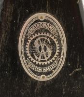 Régi metronóm, működik, m: 24 cm