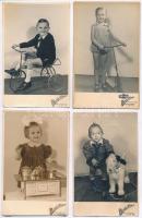 15 db RÉGI fotóképeslap gyerekekről és játékokról: Mosoly Albuma / 15 pre-1945 photo postcards with children and toys