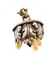 Ezüst(Ag) fogas vadászfüggő, jelzett, 2×2,4 cm, nettó: 5,8 g