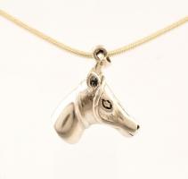 Ezüst(Ag) kígyó nyaklánc, lófej függővel, jelzett, állítható h: 45-50 cm, 2,5×1,6 cm, nettó: 9,3 g