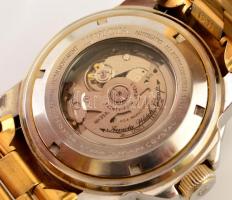 Invicta automata karóra, jó állapotban, eredeti dobozával, leírással /
Automatic Invicta woorking g...