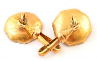 Arany(Au) 14K mandzsettagomb pár, jelzett, hiányos berakással, bruttó: 7,6 g