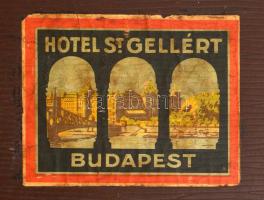 Vulkánfiber bőrönd, 3 db bőröndcímkével, 69×39×20 cm