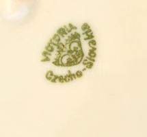 Victoria rózsás tál, matricás, jelzett, apró kopásnyomokkal, 37×26 cm