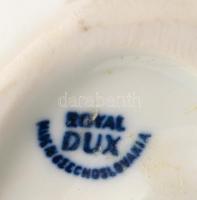 Royal Dux ülő akt, fehérmázas, jelzett, apró kopásokkal, m: 22 cm