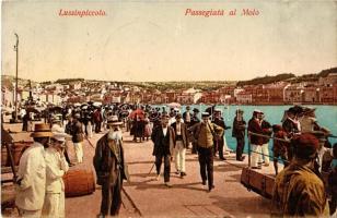 1909 Mali Losinj, Lussinpiccolo; Passegiata al Molo / promenade at the port (fl)