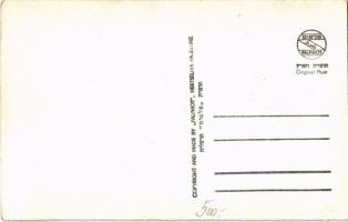 Tel Aviv, Central Bus station, autobuses. Hebrew text