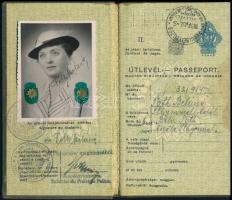 1937 Fényképes magyar útlevél bankigazgató özvegye részére