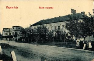 1918 Magyaróvár, Mosonmagyaróvár; Állami népiskola. W.L. Bp. 6166. (EK)