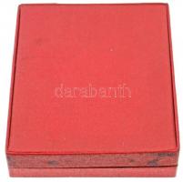 1972. "1972. IV. 4. MTS. XIX. lövész szöv." Br plakett használt dísztokban (72x53mm) T:2-