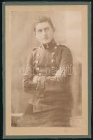 cca 1910 Katonai portrék, életképek, 5 db keményhátú fotó, több műteremből, különböző méretben