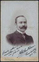 1903 Azonosítatlan férfi portréja, keményhátú fotó Knebel Jenő szombathelyi műterméből, üdvözlő sorokkal és aláírással, 21,5×13 cm