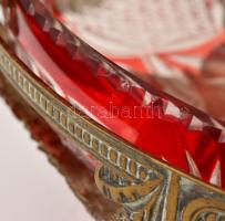 Réz talpas kínáló kristály üveg betéttel. (egy minimális lepattanás)  d: 24 cm