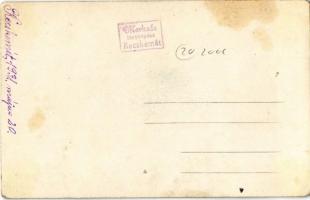 1931 Kecskemét, Női Felsőkereskedelmi iskola IV. évfolyama, belső, ballagási csoportkép tablóval. Me...